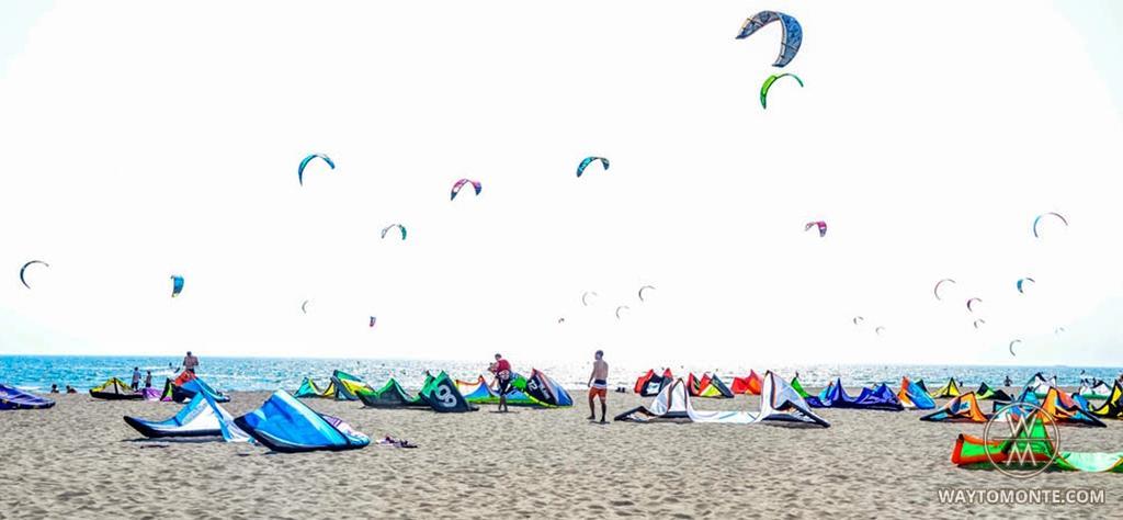 Holiday Home Kite House Ulcinj Extérieur photo